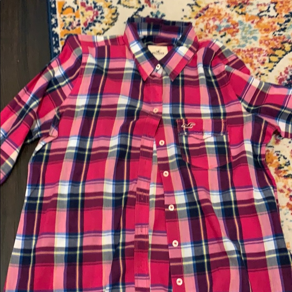 Hollister button up plaid shirt